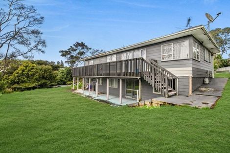 Photo of property in 64 Reynella Drive, Massey, Auckland, 0614