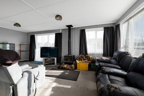 Photo of property in 80 Cordelia Street, Stratford, 4332