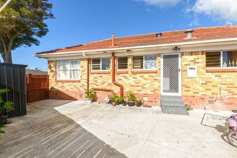 Photo of property in 4 Clark Street, Manurewa, Auckland, 2102