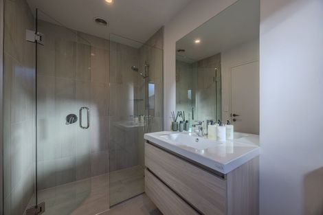 Photo of property in 207 Aubrey Road, Wanaka, 9305