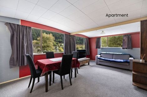 Photo of property in 125 Hallenstein Street, Queenstown, 9300