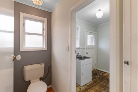 Photo of property in 2 Argyle Avenue, Levin, 5510