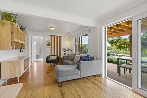Photo of property in 335 Wainui Road, Raglan, 3297