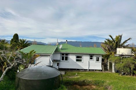 Photo of property in 5-7 Wharf Road, Karamea, 7893