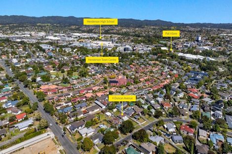 Photo of property in 4 Duncan Avenue, Te Atatu South, Auckland, 0610