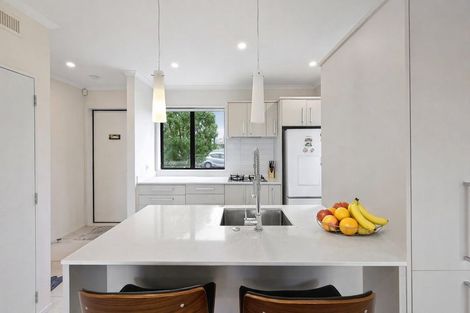Photo of property in 10 Kamana Road, Flat Bush, Auckland, 2019