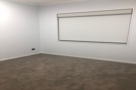 Photo of property in 42 Matahae Drive, Flat Bush, Auckland, 2019