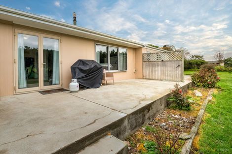 Photo of property in 856 Hakataramea Highway, Waimate, 7977