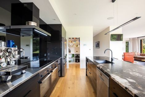 Photo of property in 80a Henwood Road, Paraite, New Plymouth, 4372