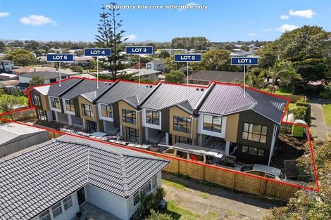 Photo of property in 543b Massey Road, Mangere, Auckland, 2022