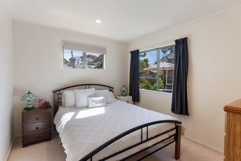 Photo of property in 243 Te Moana Road, Waikanae, 5036