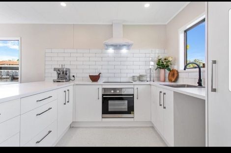 Photo of property in 36a Alma Crescent, Papakura, 2110