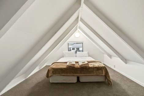Photo of property in 1b Dart Place, Fernhill, Queenstown, 9300