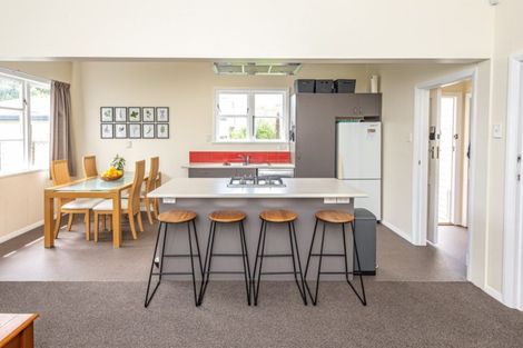Photo of property in 11 Clapham Place, Whanganui East, Whanganui, 4500