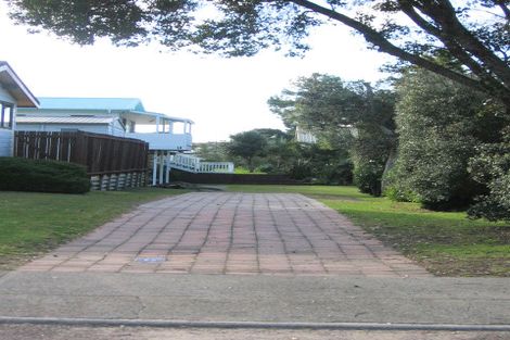 Photo of property in 16 Mccormick Place, Pauanui, Hikuai, 3579