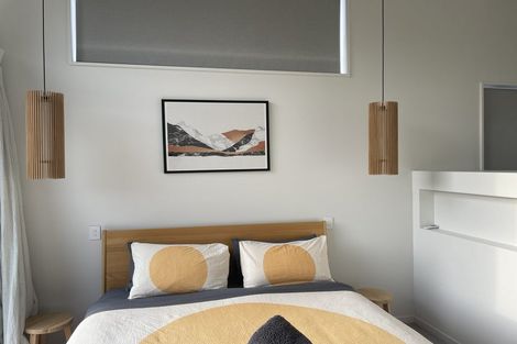 Photo of property in 11 Kereru Crescent, Wanaka, 9305