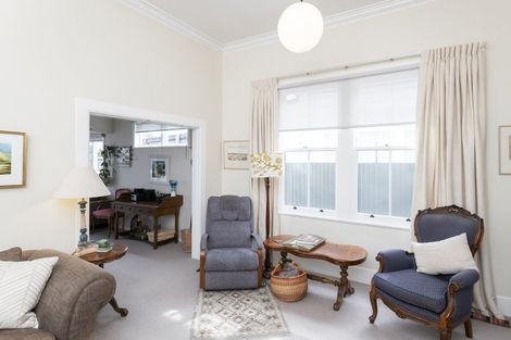 Photo of property in 206 Whitaker Street, Whataupoko, Gisborne, 4010
