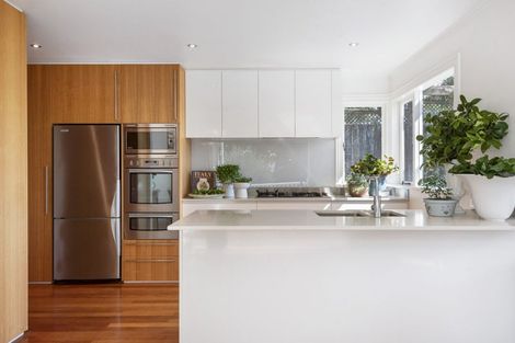 Photo of property in 6 Glade Place, Birkenhead, Auckland, 0626