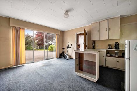 Photo of property in 3 Surrey Street, Stratford, 4332