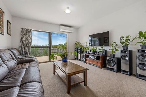 Photo of property in 482 Linwood Avenue, Woolston, Christchurch, 8062