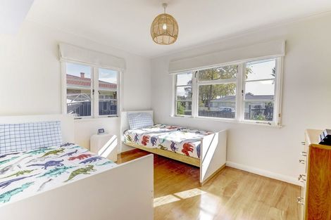 Photo of property in 25 Taylor Terrace, St Andrews, Hamilton, 3200