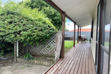Photo of property in 2/38 Townshend Crescent, Greenmeadows, Napier, 4112