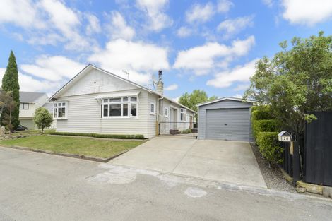 Photo of property in 20 Perrin Place, Kelvin Grove, Palmerston North, 4414