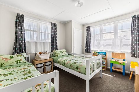 Photo of property in 11 Massey Crescent, Marewa, Napier, 4110