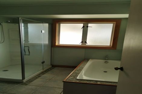 Photo of property in 14 Lyttelton Avenue, Forrest Hill, Auckland, 0620