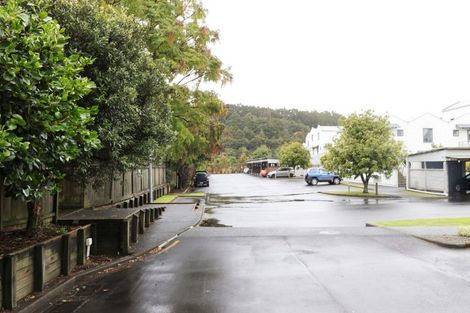 Photo of property in 24/8 Carolina Place, Albany, Auckland, 0632