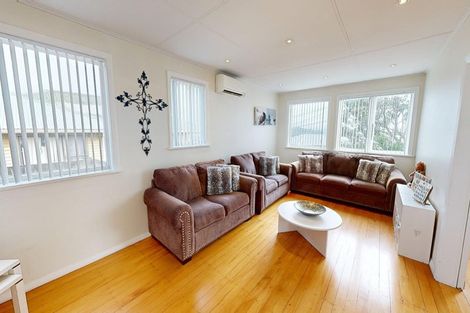 Photo of property in 63 Ahuriri Street, Strathmore Park, Wellington, 6022