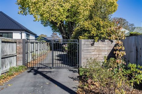 Photo of property in 87 Windermere Road, Papanui, Christchurch, 8053
