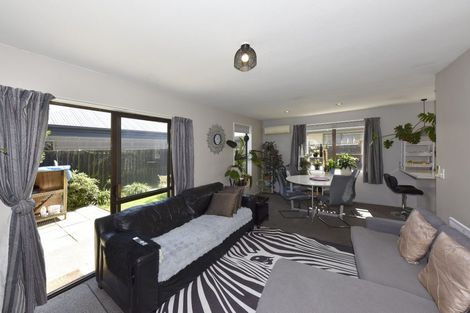 Photo of property in 4/23 Tower Street, Hornby, Christchurch, 8042