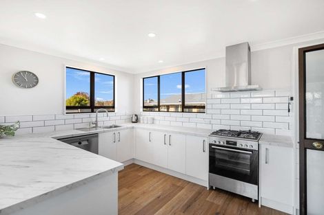 Photo of property in 23 Glendale Crescent, Holmes Hill, Oamaru, 9401