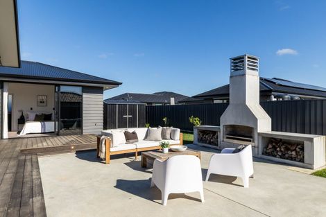 Photo of property in 10 Meech Way, Frimley, Hastings, 4120