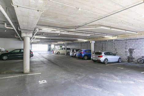 Photo of property in 31u3 Majoribanks Street, Mount Victoria, Wellington, 6011