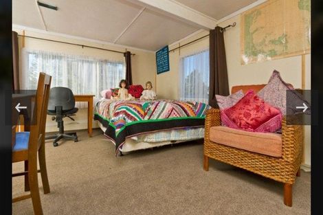 Photo of property in 50 Hebron Road, Waiake, Auckland, 0630