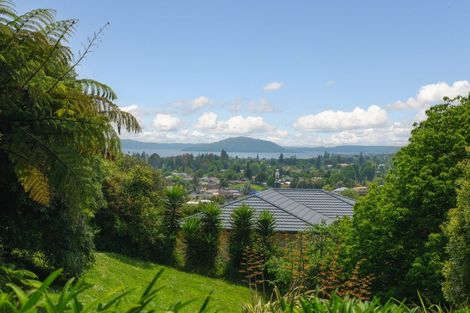Photo of property in 27 Matipo Avenue, Pomare, Rotorua, 3015
