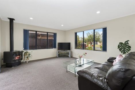 Photo of property in 11 Finchley Place, Hamilton East, Hamilton, 3216