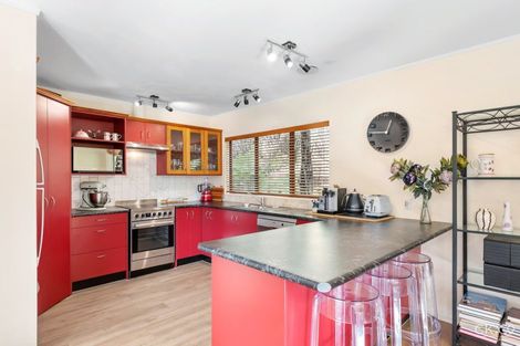 Photo of property in 2a Swainson Street, Naenae, Lower Hutt, 5011