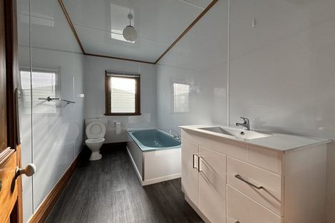 Photo of property in 31 Donald Mclean Street, Newtown, Wellington, 6021