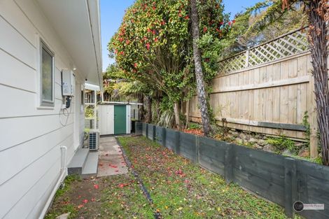 Photo of property in 2/31 Kowhai Street, Wainuiomata, Lower Hutt, 5014