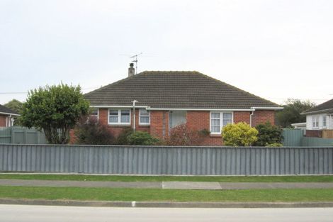 Photo of property in 71 Hewer Crescent, Naenae, Lower Hutt, 5011