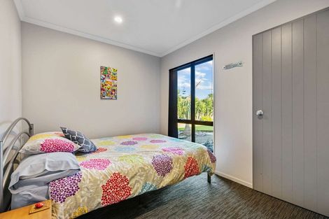 Photo of property in 21 Kowhai Street, Tuakau, 2121