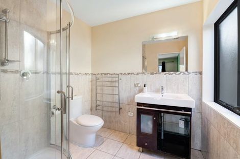 Photo of property in 105 Alec Craig Way, Gulf Harbour, Whangaparaoa, 0930