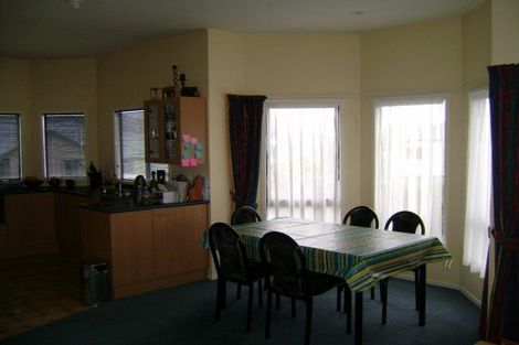 Photo of property in 7 Landsdowne Terrace, Karori, Wellington, 6012