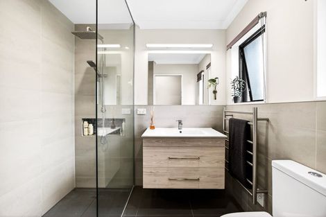 Photo of property in 15 Harvest Drive, Henderson, Auckland, 0612