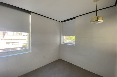 Photo of property in 21 Newbridge Place, Ilam, Christchurch, 8041