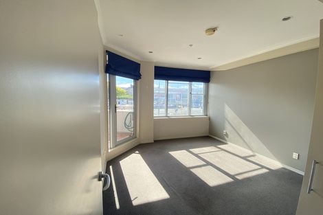 Photo of property in Construction House, 53/80u Kent Terrace, Mount Victoria, Wellington, 6011