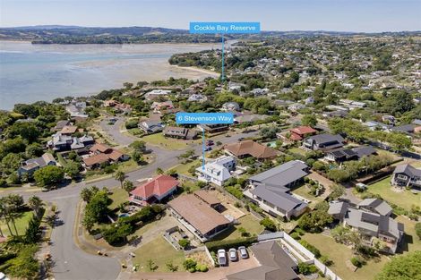 Photo of property in 6 Stevenson Way, Cockle Bay, Auckland, 2014